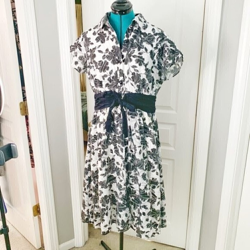 Sandra Darren Floral Tie Wide Waist Short Sleeve Casual Summer Party Dress